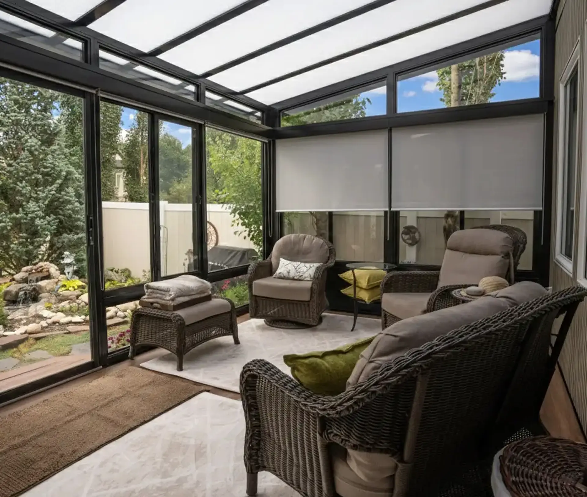 Dinstinctive-Sunrooms-Sunrooms-Project03