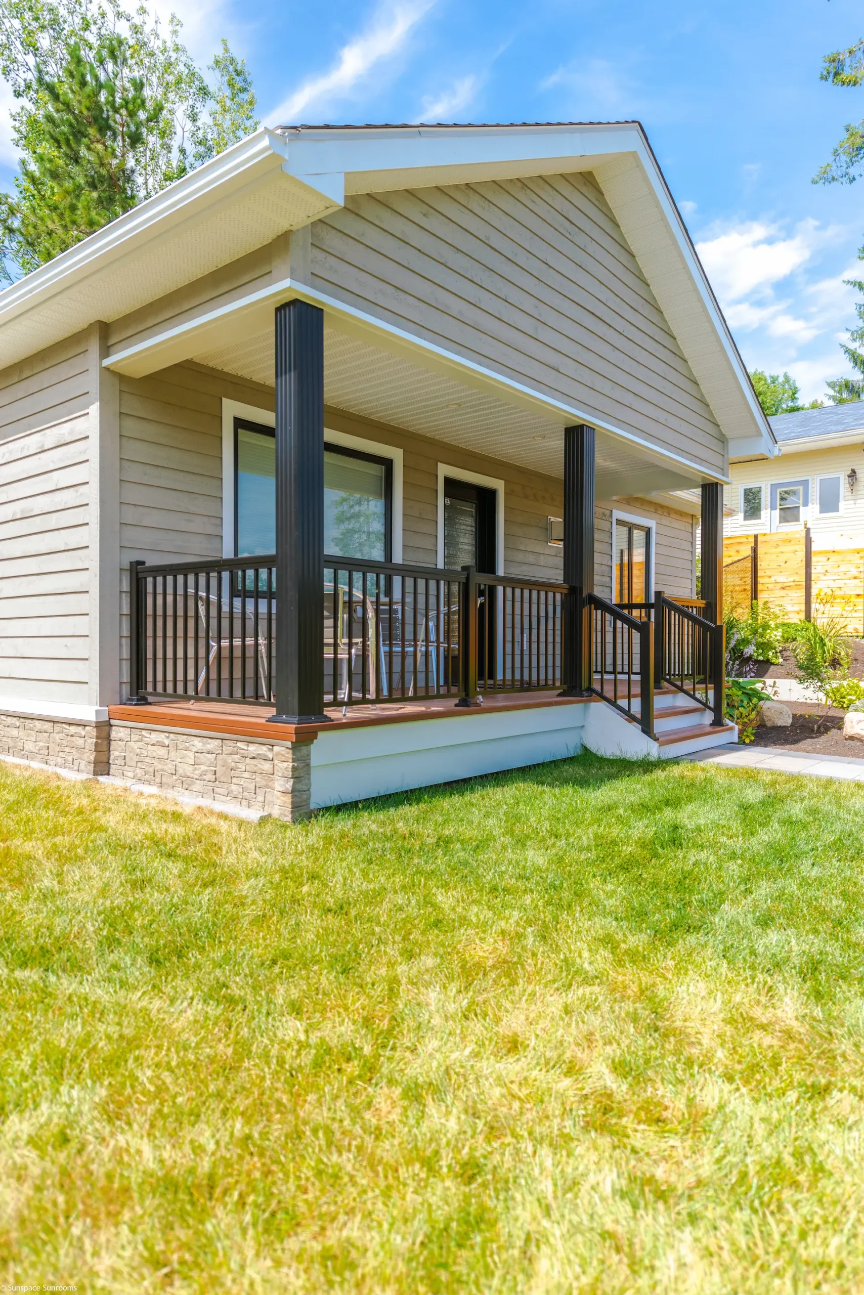 Sunspace Distinctive Sunrooms, aluminum picket railings in Greater Fredericton Area and Central New Brunswick